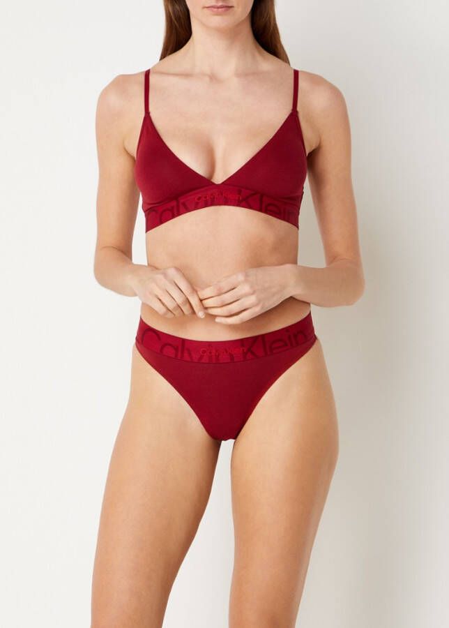 Calvin Klein Embossed Icon bralette met uitneembare vulling en logoband