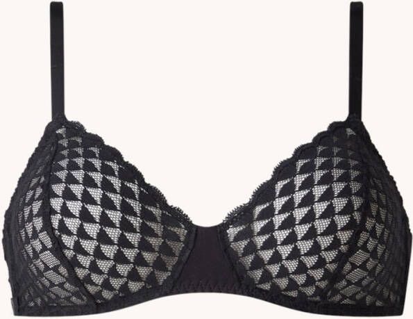 Simone Pé, rè, le Bralette van kant