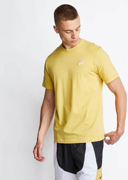 Nike Club Heren T Shirts Yellow 100% Katoen