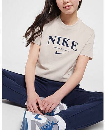 Nike Girls' Trend Boyfriend T Shirt Junior Brown