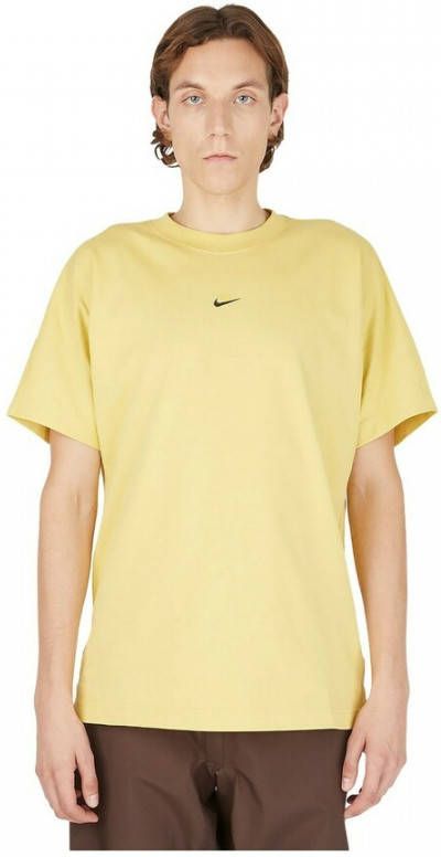 Nike Essentials swoosh t shirt , Geel, Heren