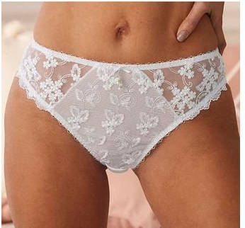 Lascana Slip Dessous met mooie bloemetjesborduurkant