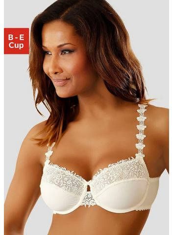 Nuance Beugel bh Dessous met mooie borduurkant langs de bovenkant van de cups en de bandjes