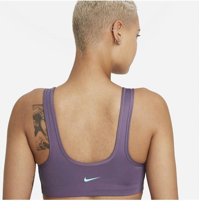 Nike Dri FIT Swoosh Sport bh met lage rug, medium ondersteuning en pad uit één stuk Paars